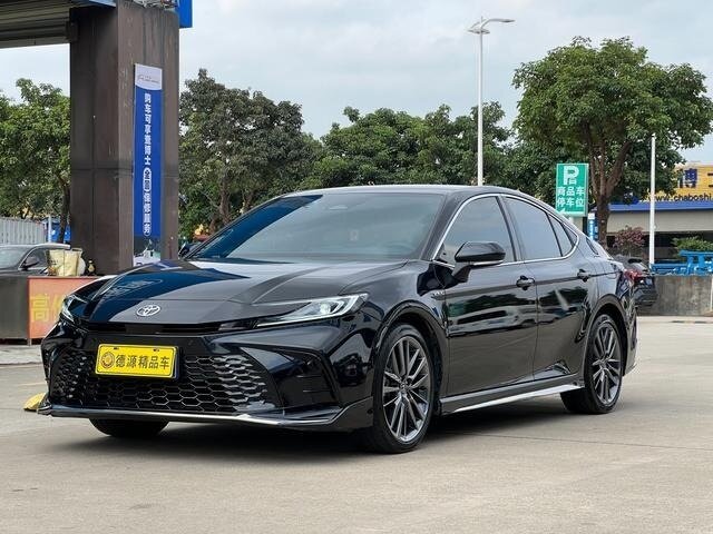 Toyota Camry IX (XV80) China Market