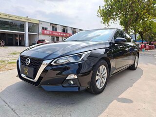 2022 Nissan Altima VI (L34), чёрный, 1650000 рублей, вид 1
