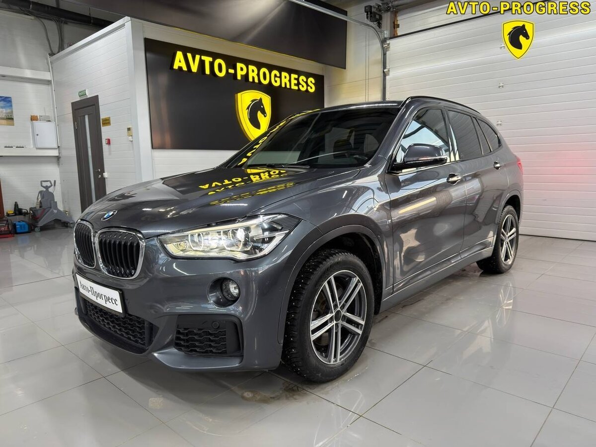 BMW X1 20i xDrive II (F48)