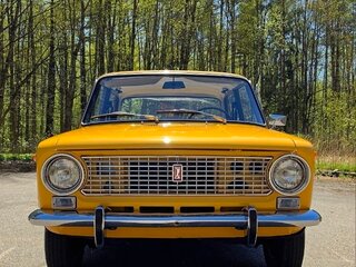 1980 Lada (ВАЗ) 2101, жёлтый, 1090000 рублей, вид 2