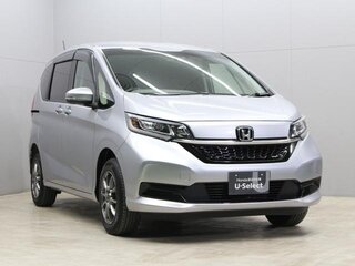 2023 Honda Freed II Рестайлинг, серебристый, 1476000 рублей, вид 1