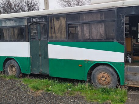 1999 Kia Cosmos, зелёный, 370000 рублей, вид 3