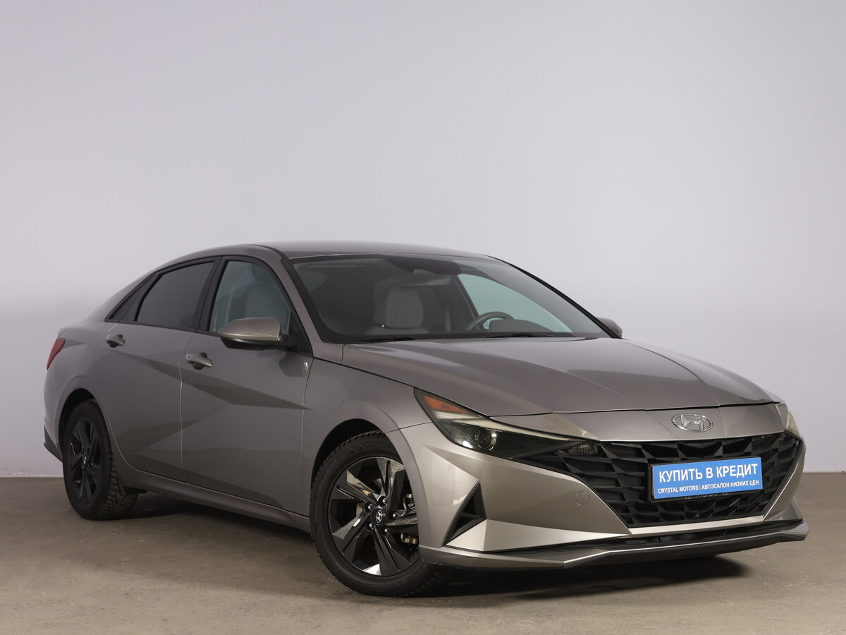 Hyundai Elantra VII (CN7)