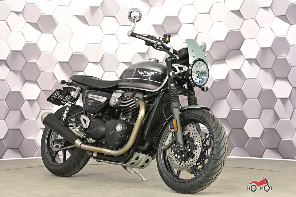 Triumph Speed Twin