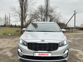 2019 Kia Carnival III, серебристый, 1520000 рублей, вид 1