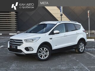 2017 Ford Kuga II Рестайлинг, белый, 1325000 рублей, вид 1