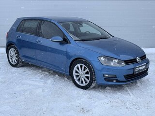 2013 Volkswagen Golf VII, синий, 999000 рублей, вид 1