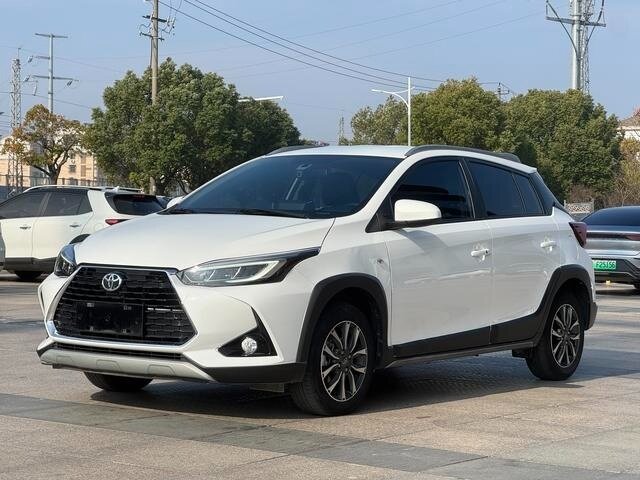 Toyota Yaris L X XP150 Рестайлинг