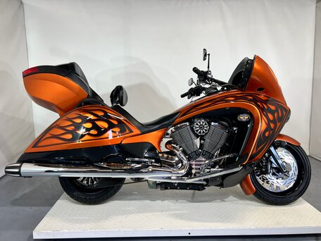 2012 Victory Vision Tour, оранжевый, 860000 рублей, вид 1