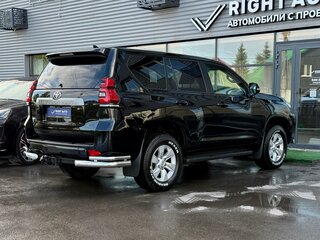 2018 Toyota Land Cruiser Prado 150 Series Рестайлинг 2, чёрный, 4990000 рублей, вид 5