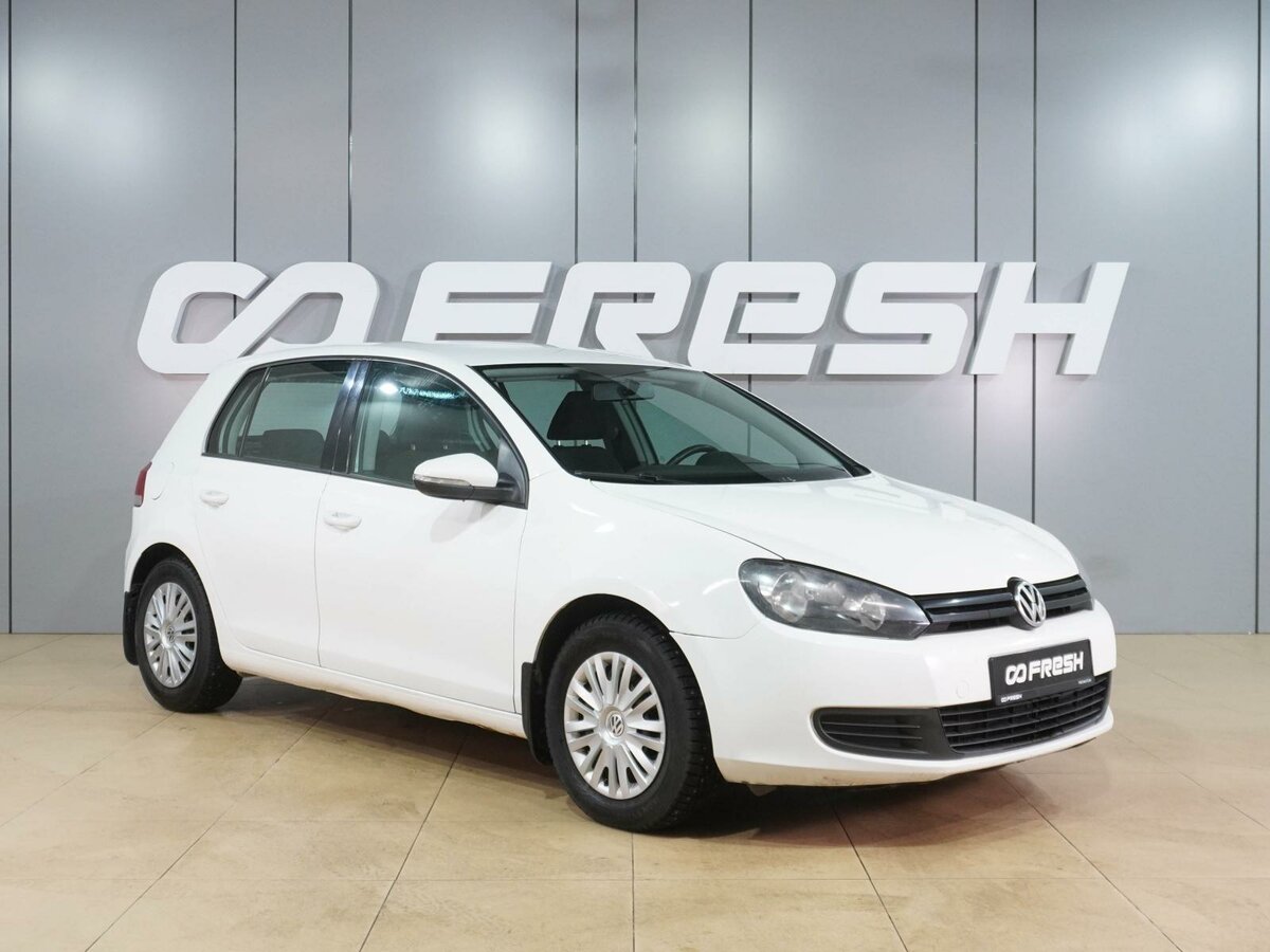 Volkswagen Golf VI