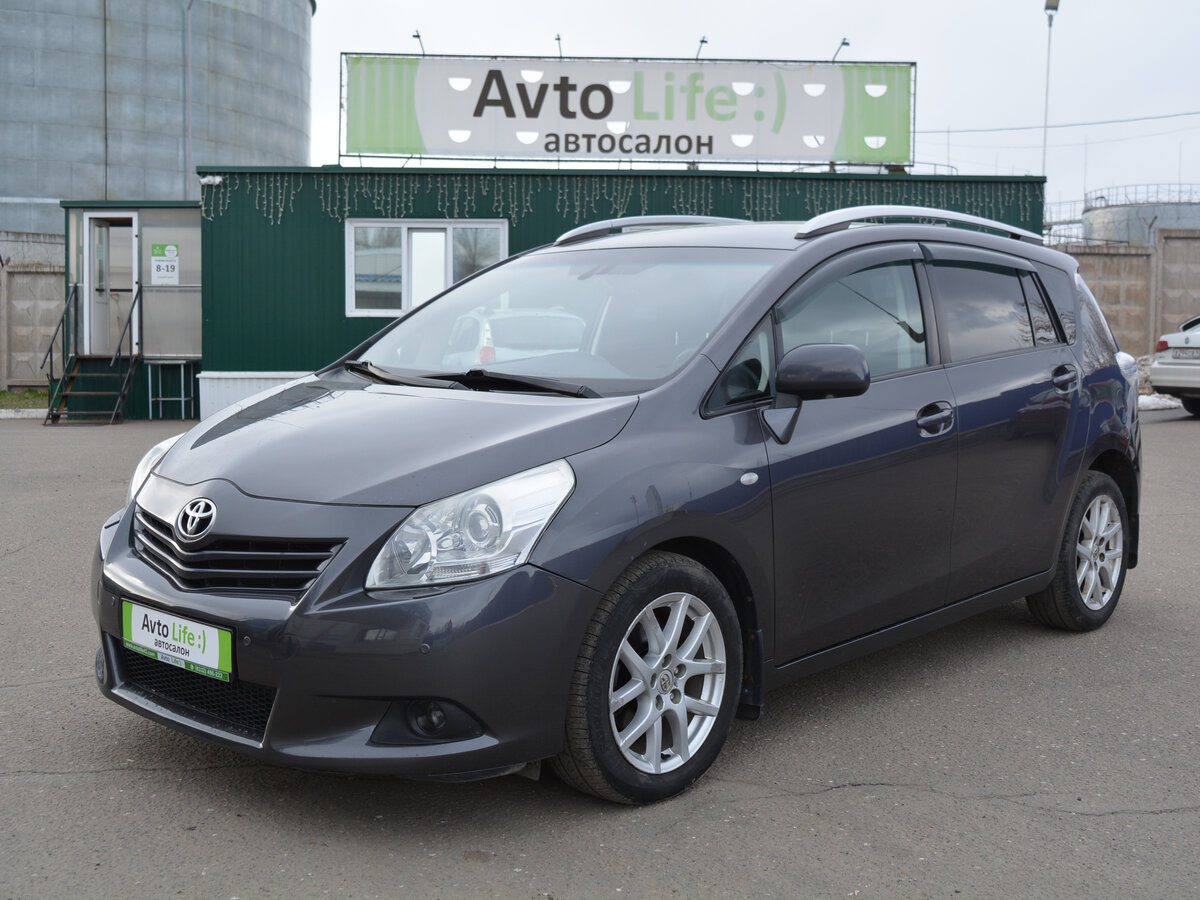 Toyota Verso I