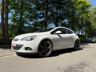 2012 Opel Astra GTC J Рестайлинг, белый, 849000 рублей, вид 1