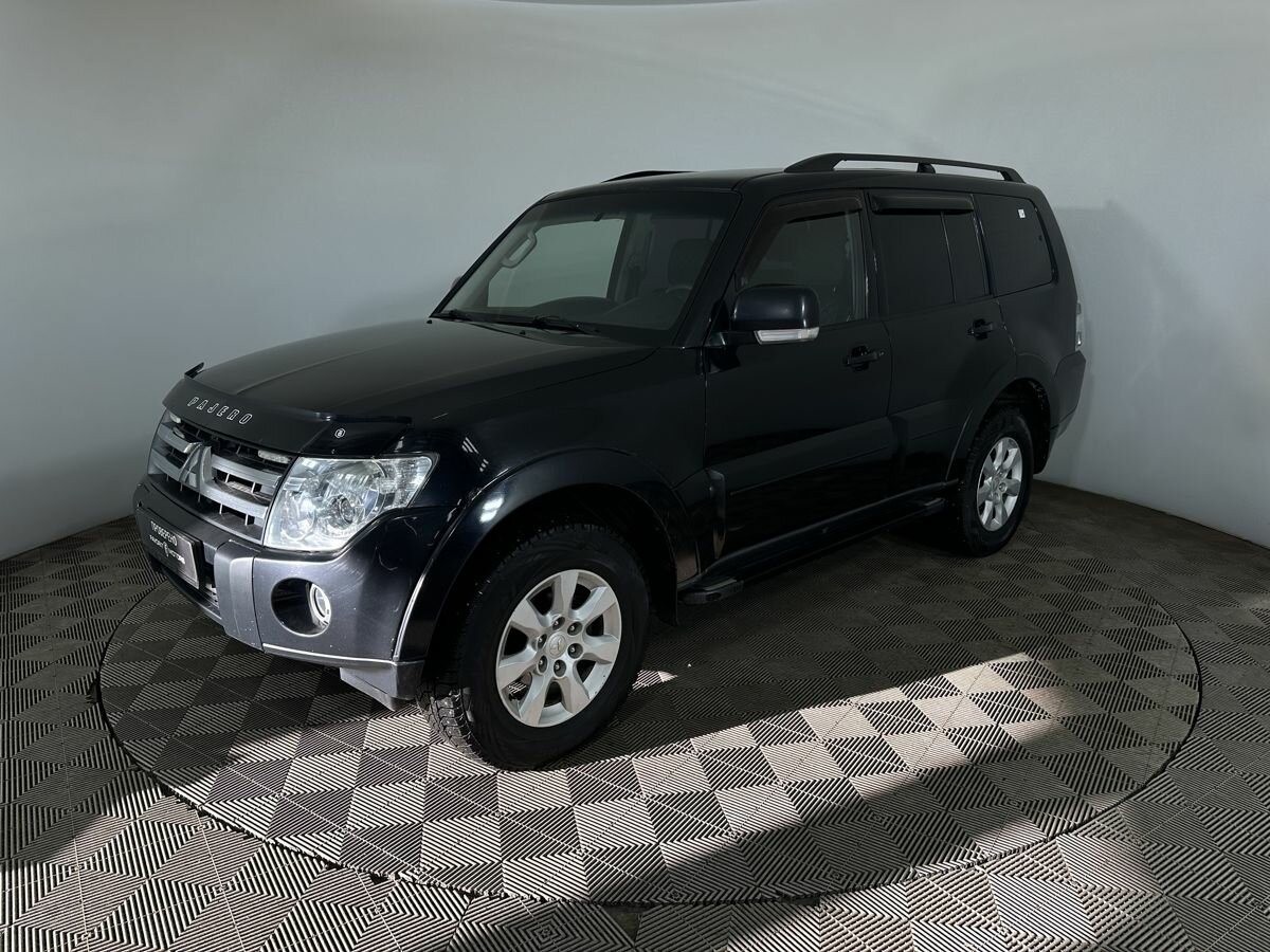 Mitsubishi Pajero IV Рестайлинг 1
