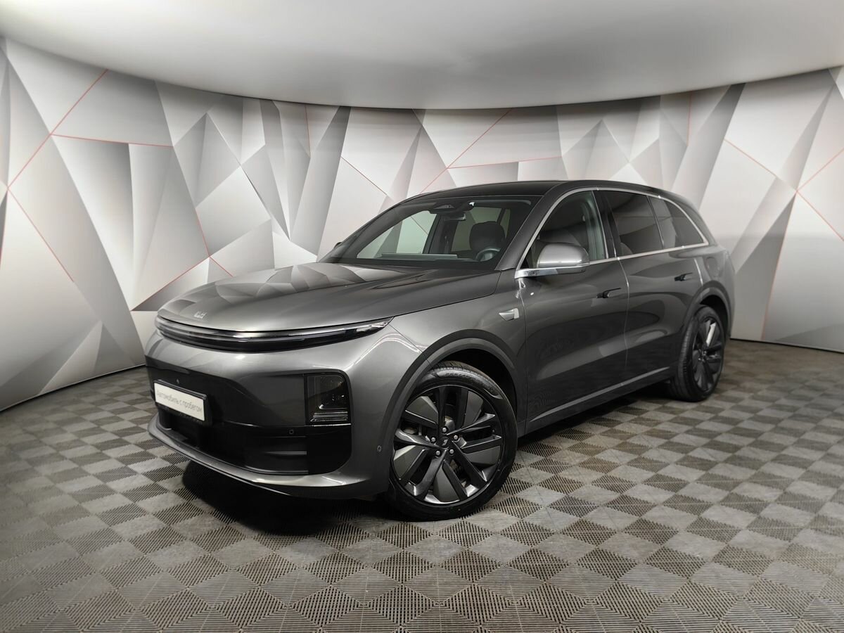 Li Auto (Lixiang) L6