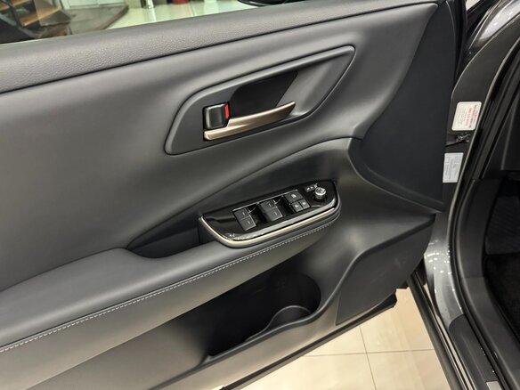 2024 Toyota Crown Crossover XVI (S230), чёрный, 6750000 рублей - вид 12