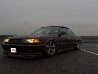 1991 Toyota Mark II VI (X80), коричневый, 450000 рублей, вид 1