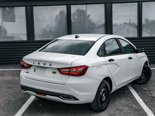 2026 Lada (ВАЗ) Vesta I Рестайлинг (NG), белый, 1784000 рублей, вид 4