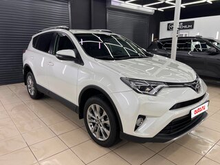 2016 Toyota RAV4 IV (XA40) Рестайлинг, белый, 2300000 рублей, вид 2