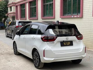 2022 Honda Fit IV, белый, 1080000 рублей, вид 4