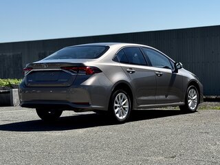 2023 Toyota Corolla XII (E210), коричневый, 1470000 рублей, вид 5
