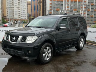 Nissan Pathfinder III