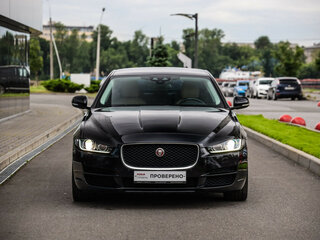 2017 Jaguar XE I, чёрный, 1850000 рублей, вид 4