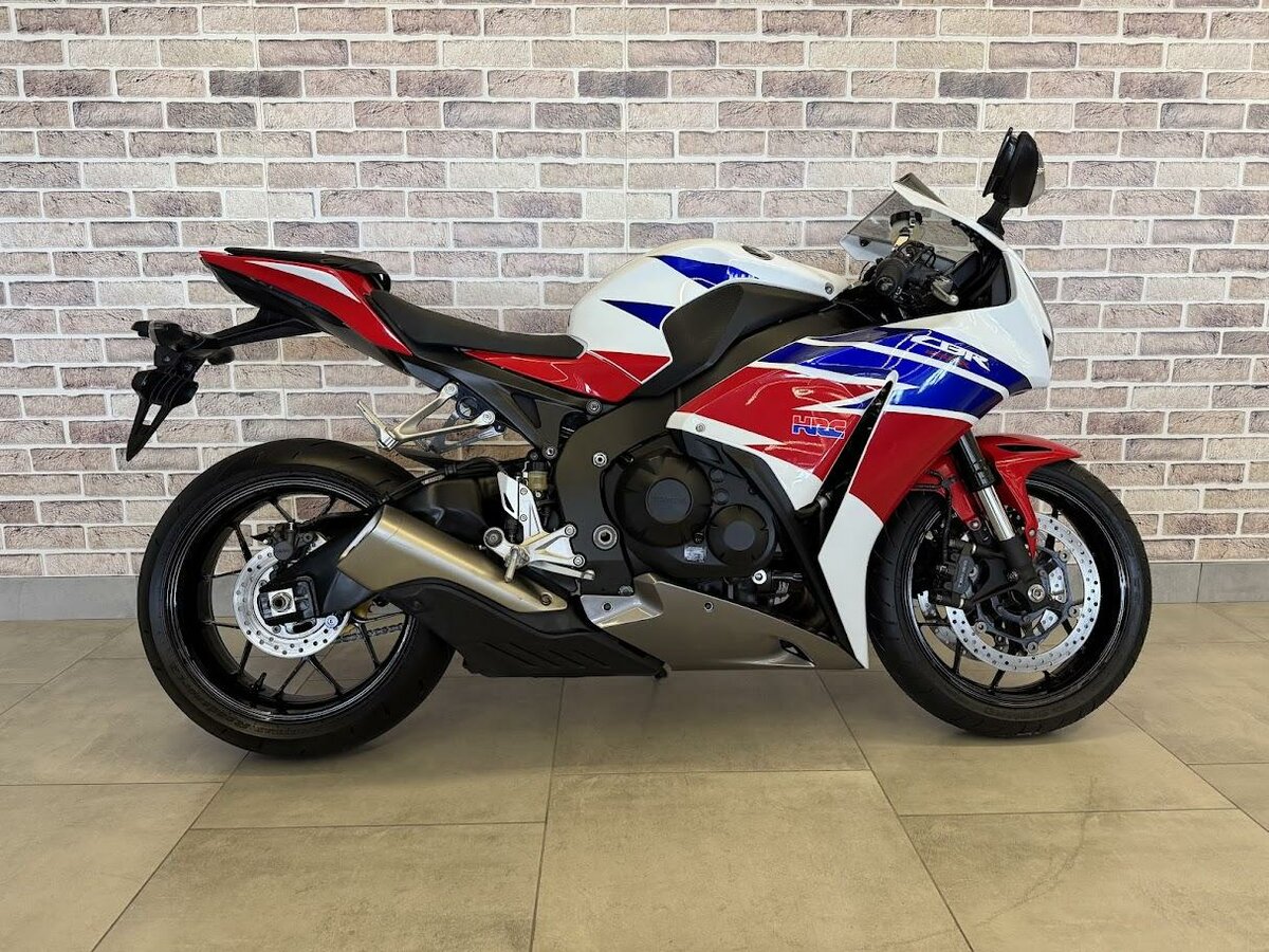 Honda CBR 1000 RR/RA Fireblade