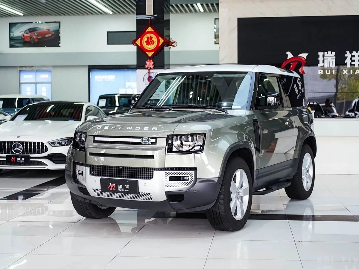 Land Rover Defender II
