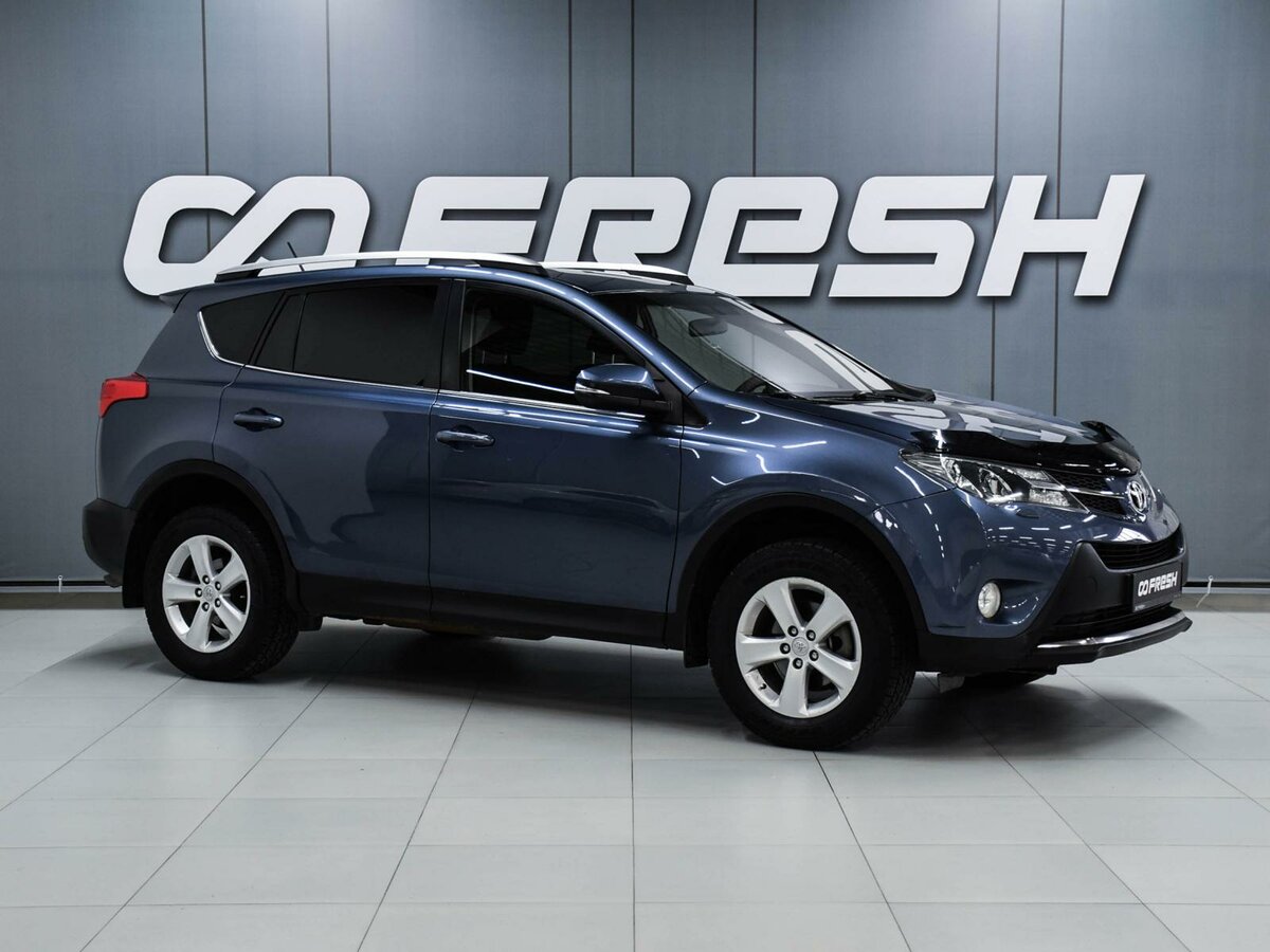 Toyota RAV4 IV (XA40)
