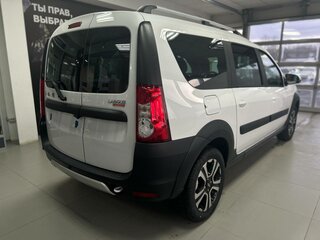 2026 Lada (ВАЗ) Largus Cross I Рестайлинг, белый, 2022000 рублей, вид 3