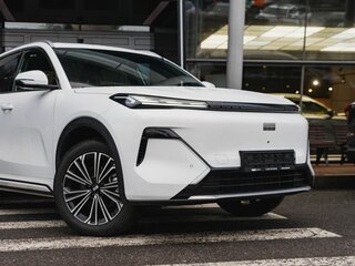 2025 Geely EX5 EM-i, белый, 3935290 рублей, вид 4