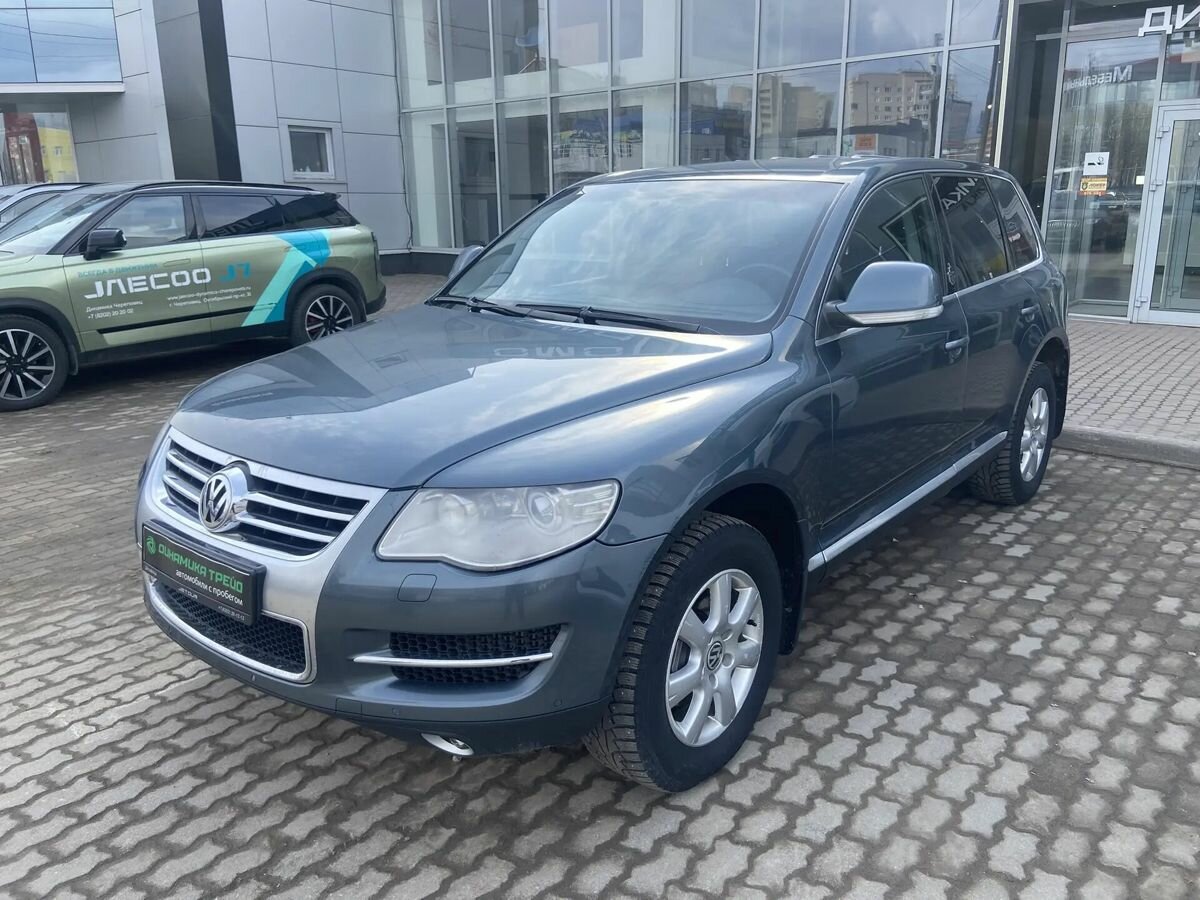 Volkswagen Touareg I Рестайлинг
