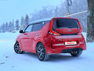 2019 Kia Soul III, красный, 1920000 рублей, вид 4