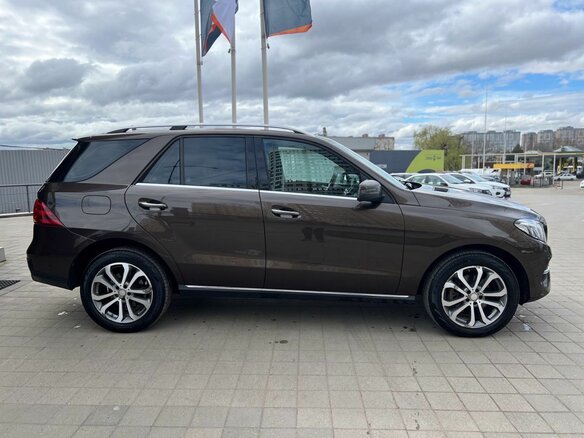 2015 Mercedes-Benz GLE 300 I (W166), коричневый, 2850000 рублей - вид 3