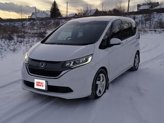 2019 Honda Freed II, белый, 1690000 рублей, вид 1