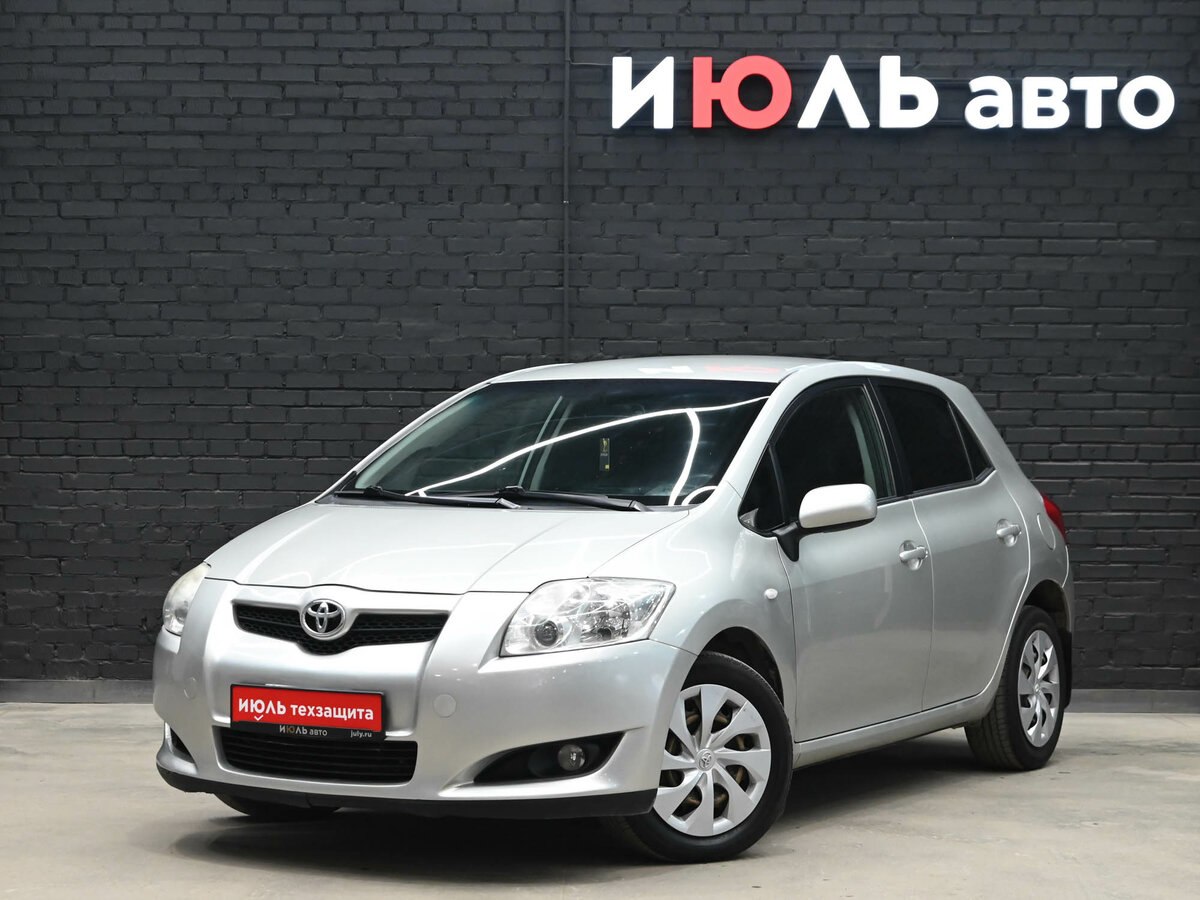 Toyota Auris I