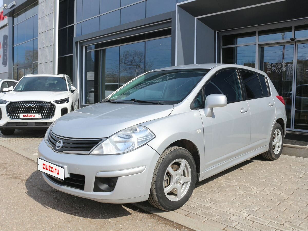 Nissan Tiida I Рестайлинг