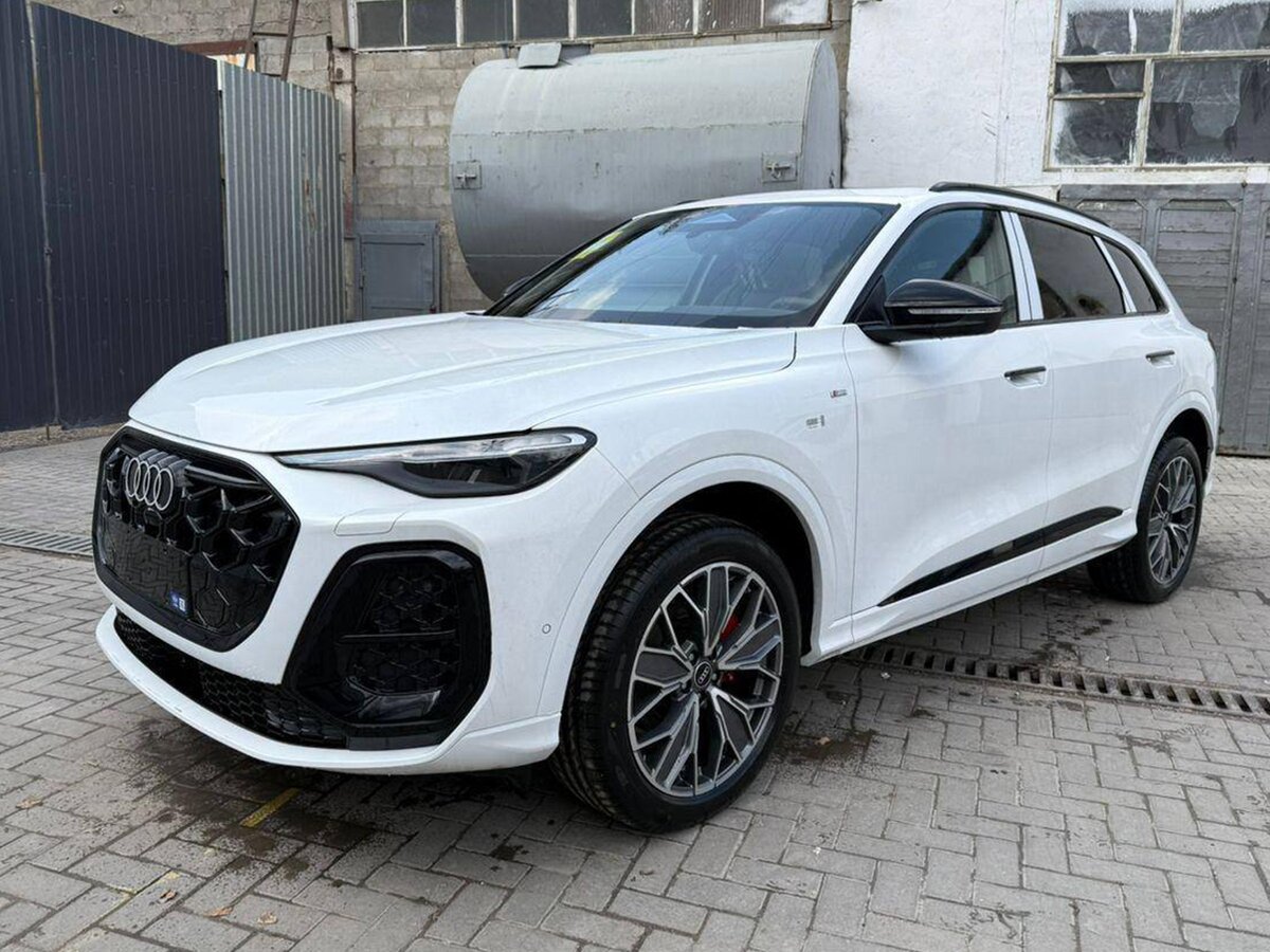 Audi Q5 L III (GU)