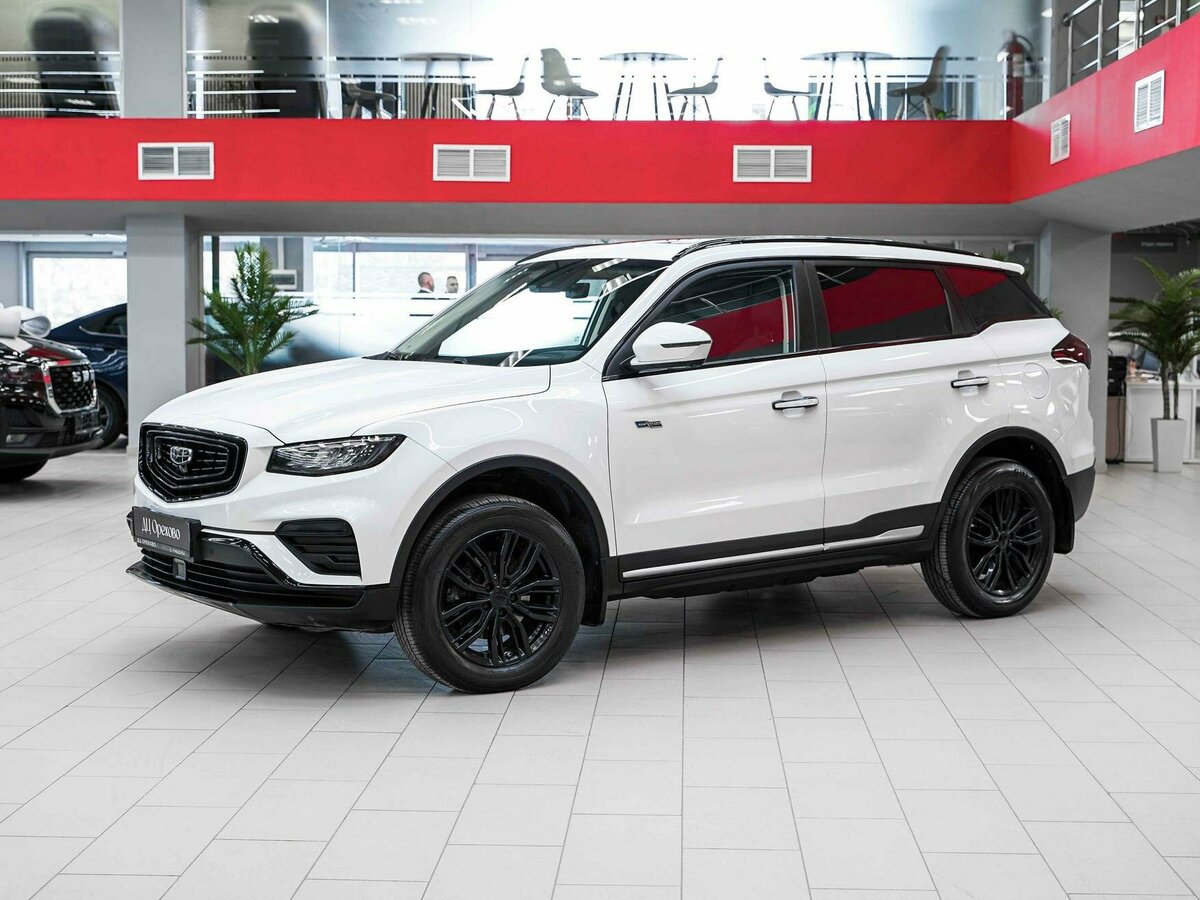 Geely Atlas Pro
