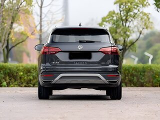 2022 Volkswagen Tayron I, чёрный, 2088010 рублей, вид 5