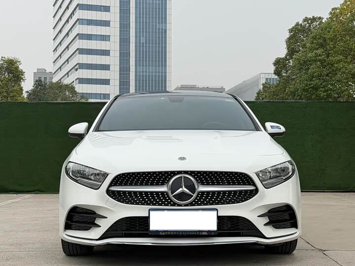 Mercedes-Benz A-Класс 180 Long IV (W177)