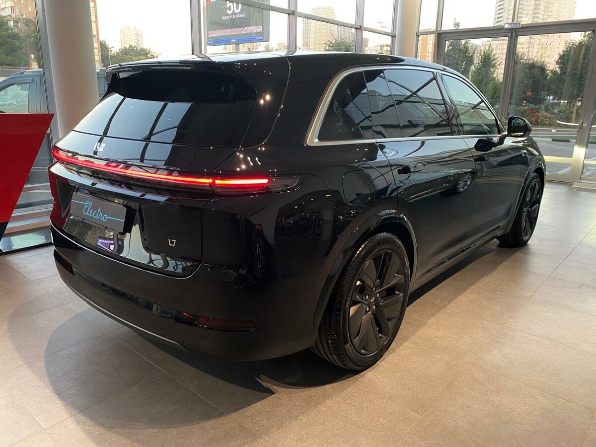 Li Auto (Lixiang) L7 52.3 kWh I Рестайлинг