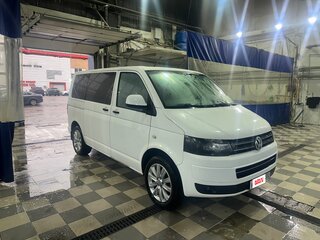 2010 Volkswagen Transporter T5 Рестайлинг, белый, 1720000 рублей, вид 1