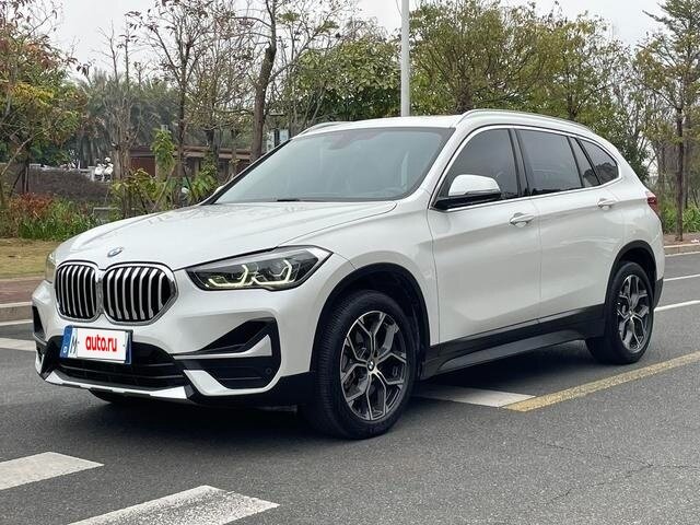 BMW X1 Long 20Li sDrive II (F48) Рестайлинг