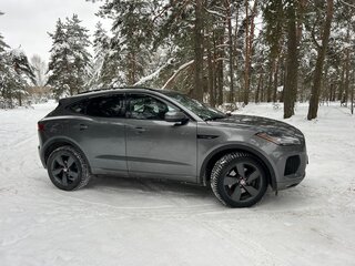 2020 Jaguar E-Pace I Рестайлинг, серый, 3000000 рублей, вид 3