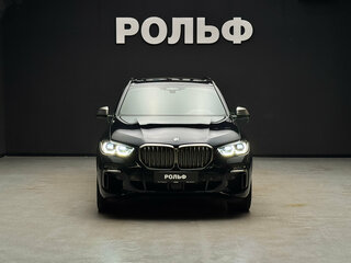 2020 BMW X5 M50d IV (G05/G18), чёрный, 7600000 рублей, вид 2