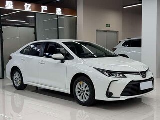 2023 Toyota Corolla XII (E210), белый, 1120000 рублей, вид 5