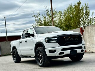 2024 Ram 1500 Quad Cab eTorque V, белый, 5450000 рублей, вид 3