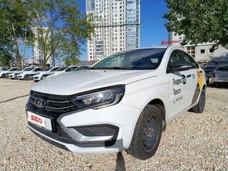 2023 Lada (ВАЗ) Vesta I Рестайлинг (NG), белый, 901000 рублей, вид 1
